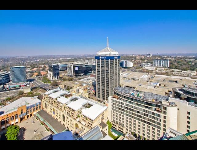3 BEDROOM APARTMENT FOR SALE IN SANDOWN
